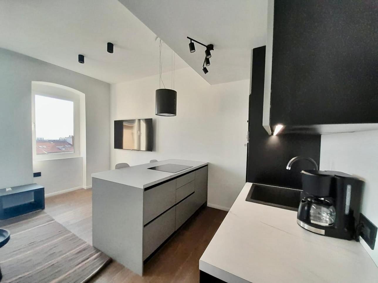 Jadabell 1 & 2 With Sea View Apartment Rijeka Luaran gambar